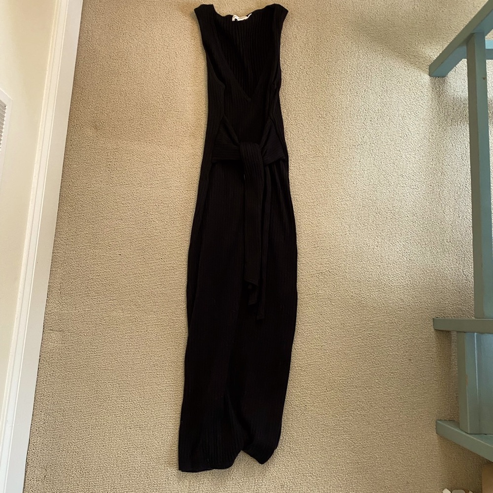 Size 2 - Picture 3 of 4